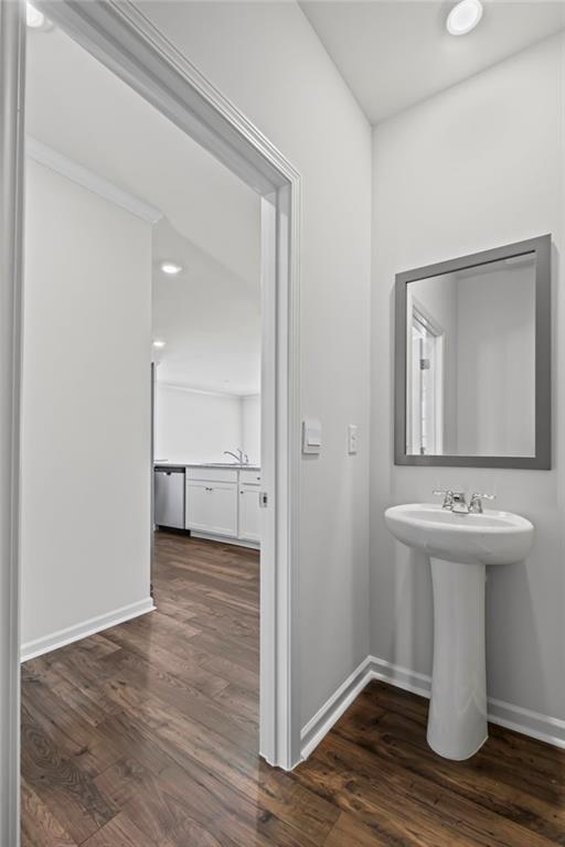 Building Photo - 61 Grv Spgs Ct