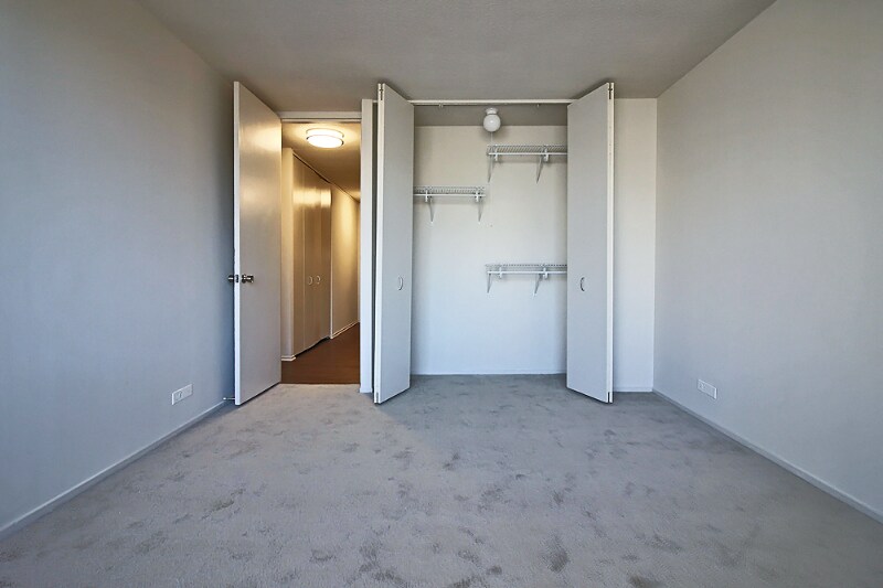 Building Photo - 1135 N Dearborn St