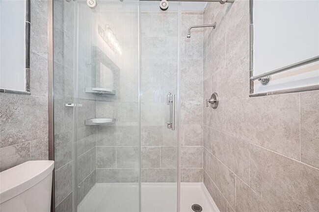 Building Photo - 3407 Hillstone Dr