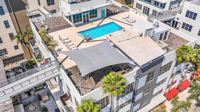 Building Photo - 425 N Andrews Ave