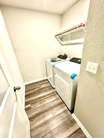 Building Photo - 3708 Sweet Watermelon Ln