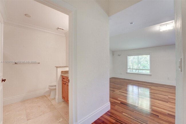 Building Photo - 10640 SW 61st Ave