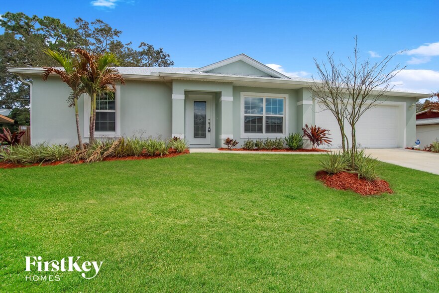 Building Photo - 249 Bordeaux Ave NE