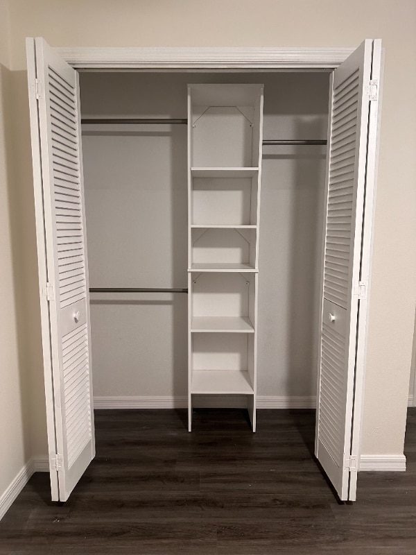 Building Photo - 3100 Thomas Rd