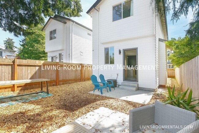 Building Photo - 7731 N Decatur-
