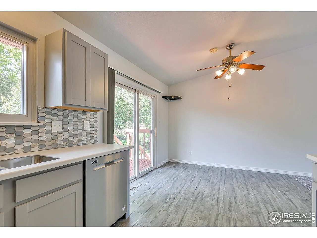 Building Photo - 2601 Treemont Dr