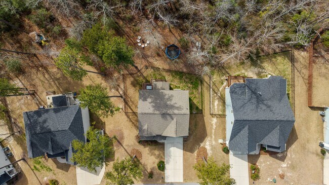 Building Photo - 230 Parrish Ln