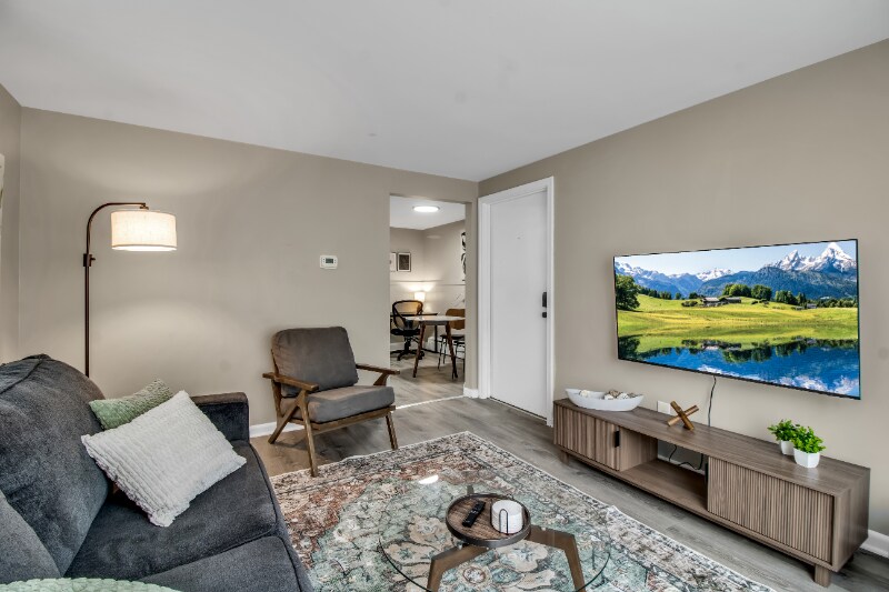 Building Photo - 1540 Abbott Rd