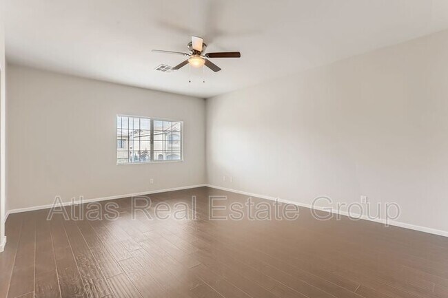 Building Photo - 9544 Alma Ridge Ave