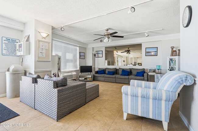 Building Photo - 480 Ocean Ave N