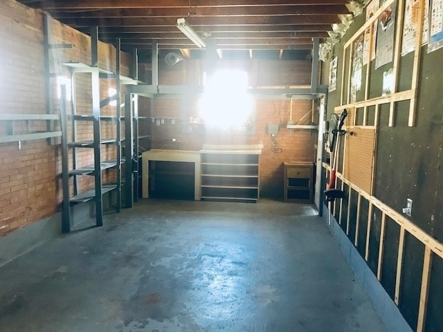 Building Photo - Beautiful home, new cabinets, updated carp...