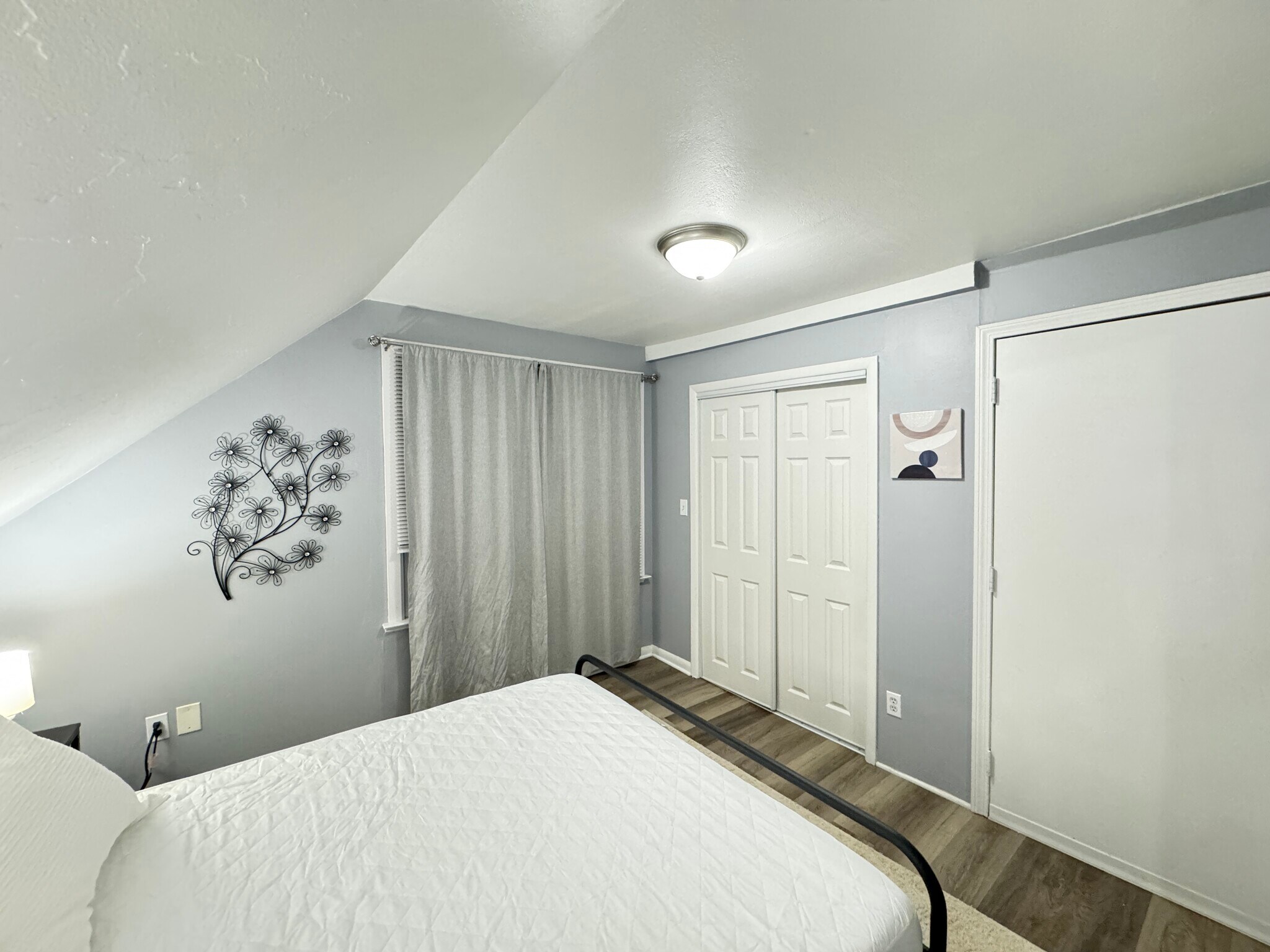 Building Photo - 23 Pond Lily Ave