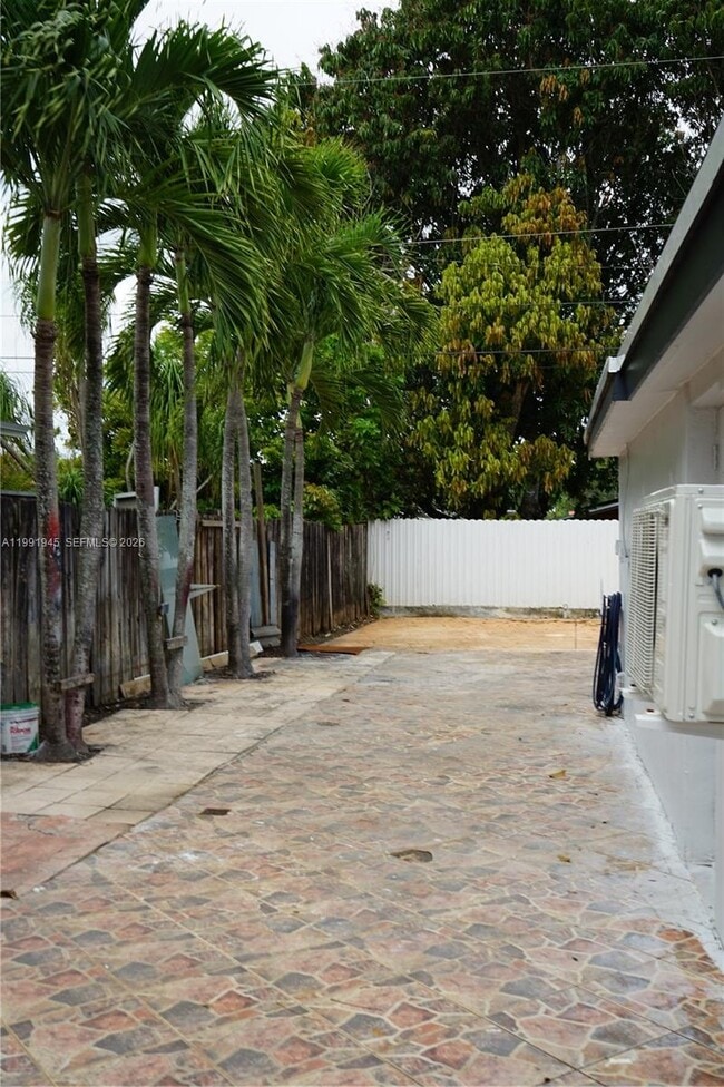 Building Photo - 12455 SW 185th Terrace