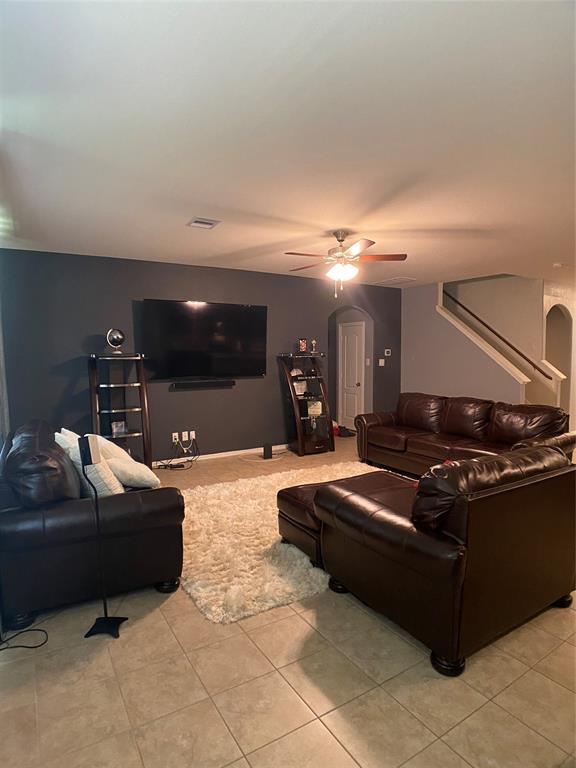 Building Photo - 10106 Heatherstone Way