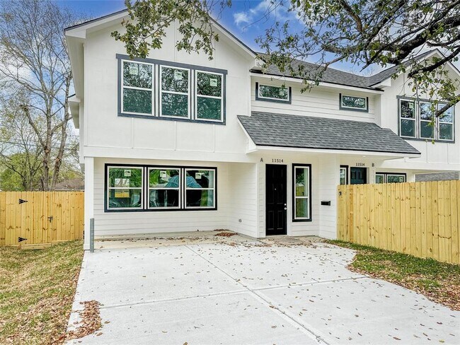 Primary Photo - 11514 Courtshire Dr