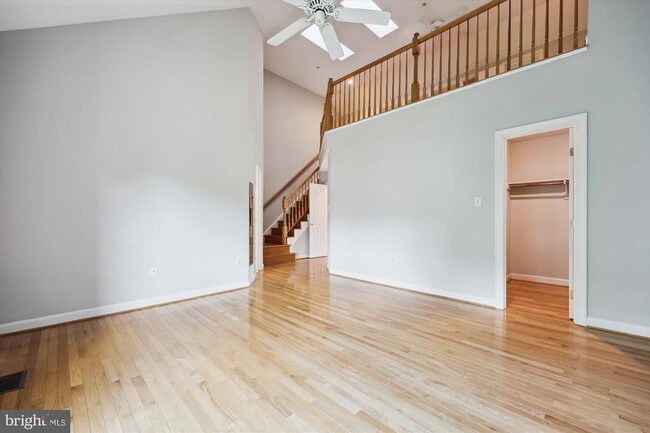 Building Photo - 21 Sterling Ct