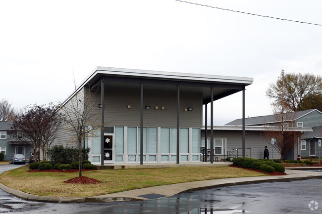 Building Photo - The Village Apartments