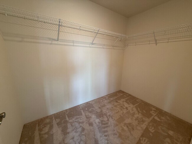 Building Photo - AULU at Hoopili 3 bedroom 2.5 bath home wi...