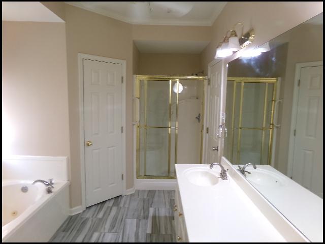 Building Photo - 12915 Misty Creek Dr