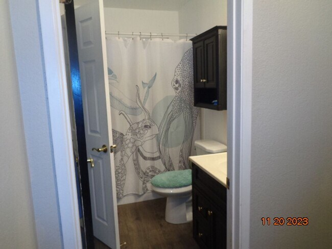 Building Photo - 720 Devonshire Ct