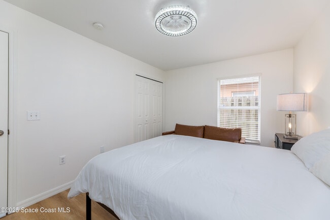 Building Photo - 4540 Bellaluna Dr
