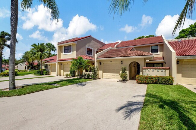 Building Photo - 807 Windermere Way