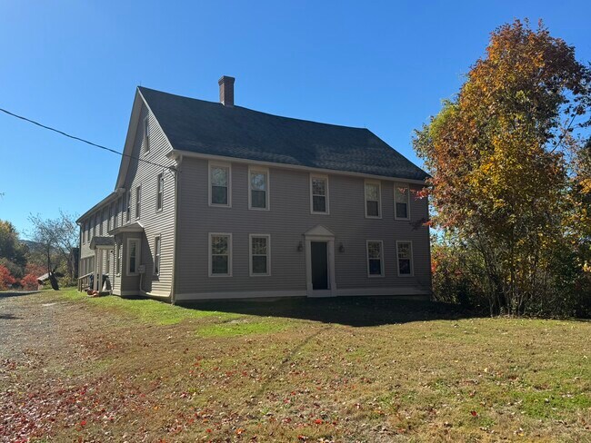Building Photo - 121 Bay Rd