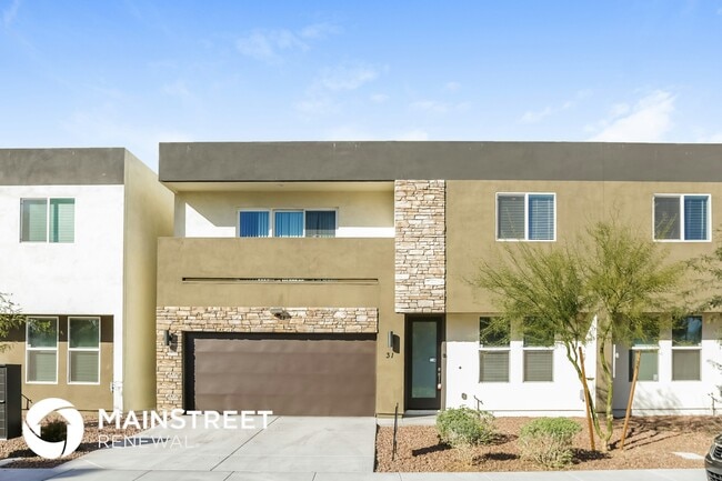 Building Photo - 2000 N 36th St