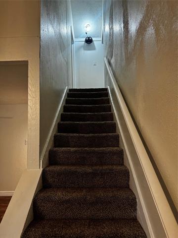 Building Photo - 2132 Wheaton Dr