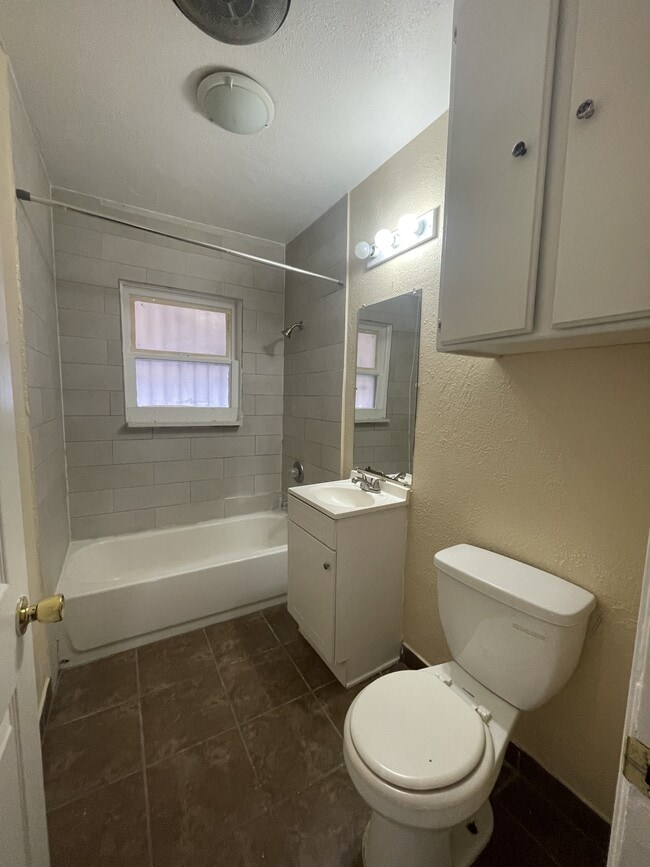 Building Photo - 3712 Jefferson Ave