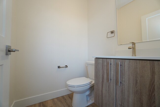 Building Photo - 4626 N Iota Ln