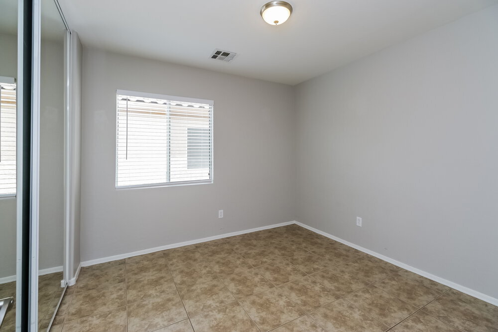 Building Photo - 2377 E San Manuel Rd