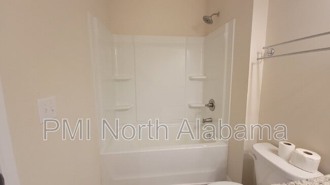 Building Photo - 13030 Lantern Pointe Wy