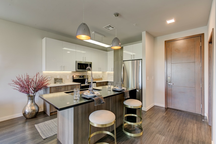 Building Photo - Residences at Boardwalk Apartments