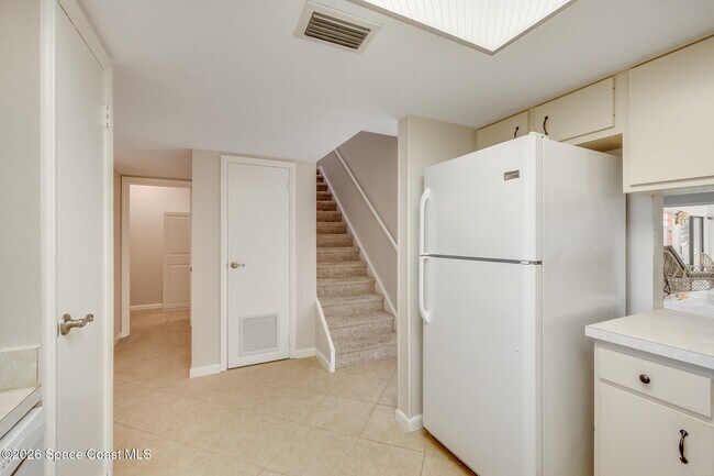 Building Photo - 1248 Admiralty Blvd