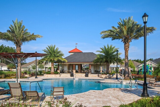 Building Photo - 209 Manor Ln