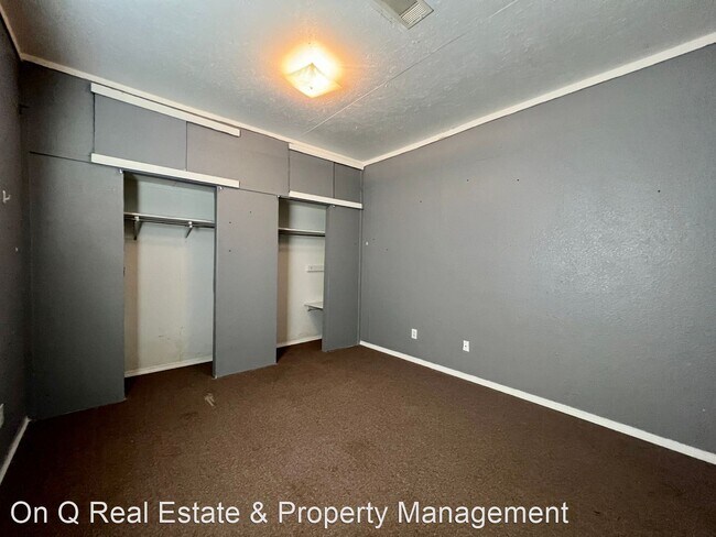 Building Photo - 4 br, 2 bath House - 1306 Barton Lane