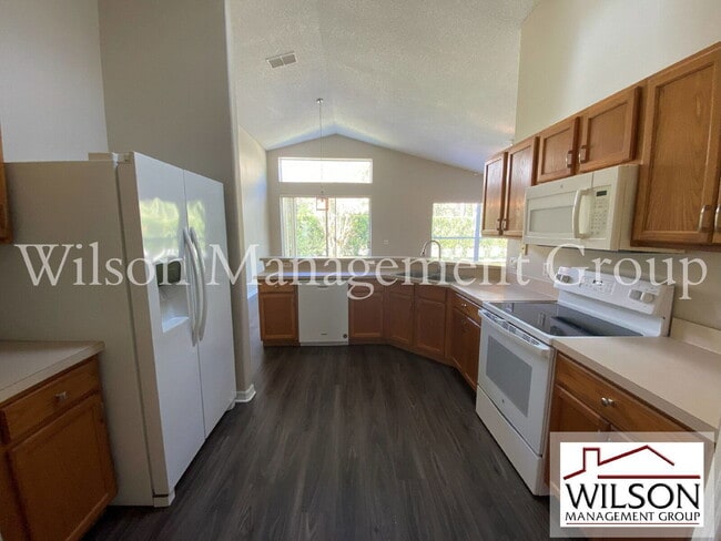 Building Photo - 13833 Riverpath Grove Dr