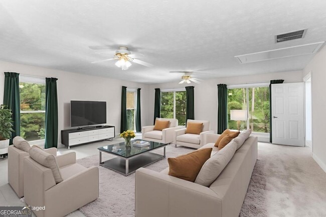 Building Photo - 1060 Old Rock Rd