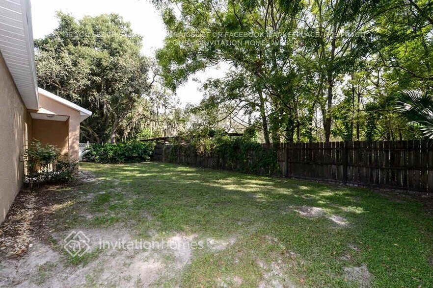 Building Photo - 8514 Queen Brooks Ct