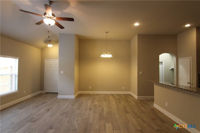 Building Photo - 1259 FM306