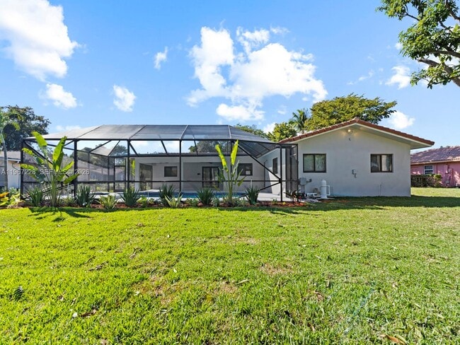 Building Photo - 2537 NW 116th Terrace