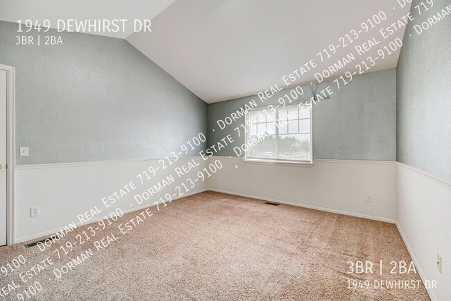 Building Photo - 1949 Dewhirst Dr