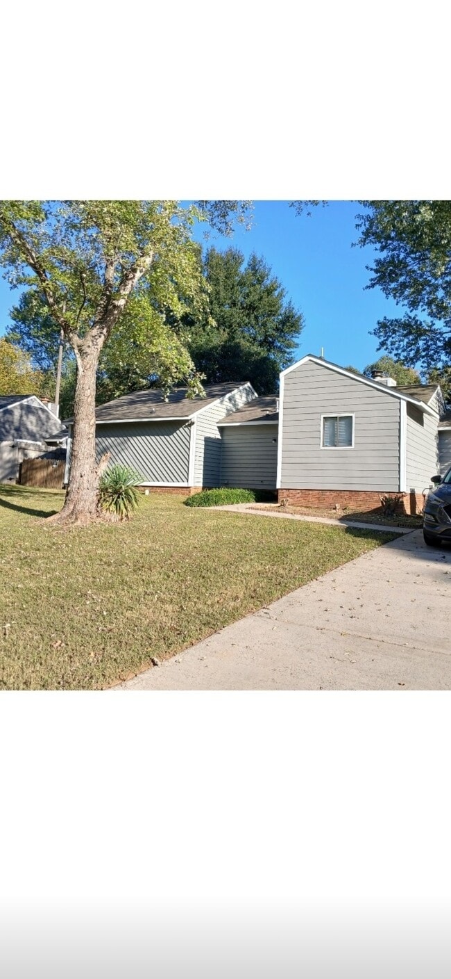 Building Photo - 9110 Nathaniel Russell Ln