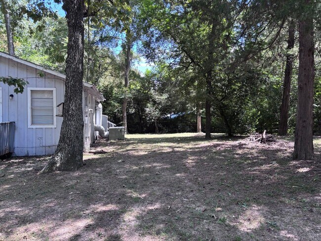 Building Photo - 16793 Stinson Ln