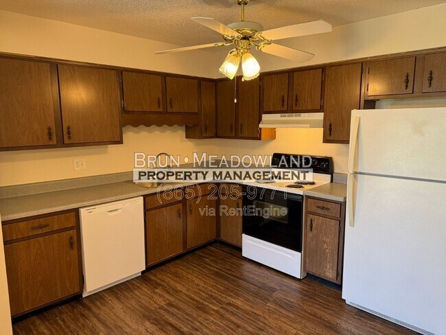 Building Photo - 3719 Mooers St