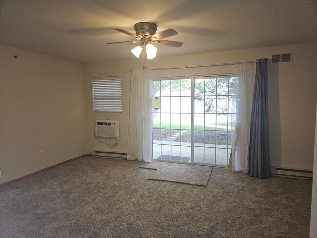 Building Photo - 1548 W Sand Bar Ct