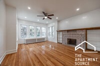 Building Photo - 5713 N Talman Ave