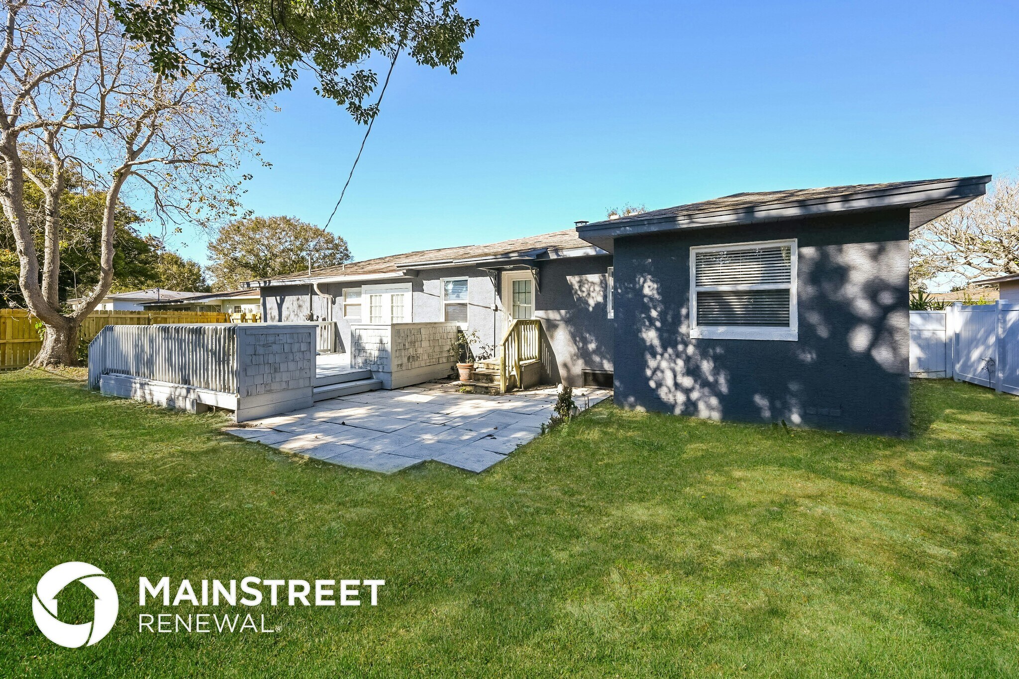 Building Photo - 3750 28th Ave N