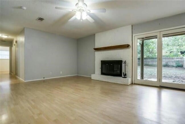 Building Photo - 1801 Sagebrush Trail